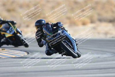 media/Jan-10-2025-CVMA Friday Practice (Fri) [[489e0da257]]/Group 4 and Trackday/Session 4 (Turn 16)/